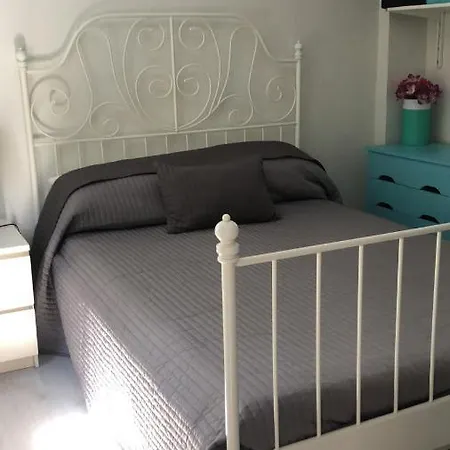 Apartamento 1 Dormitorio Y Salon Con Sofa Cama Bien Comunicado Con El Centro Sevilla Exterior foto