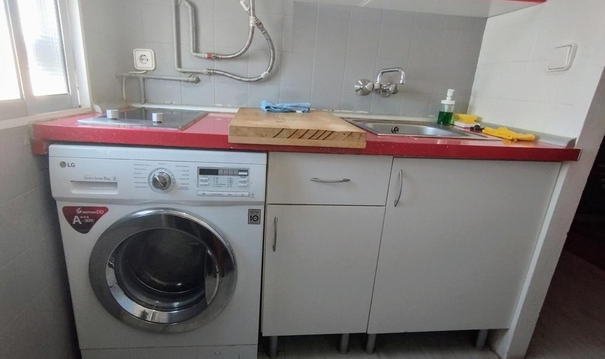 1 Y Salon Con Sofa Cama Bien Comunicado Con El Centro Appartamento *