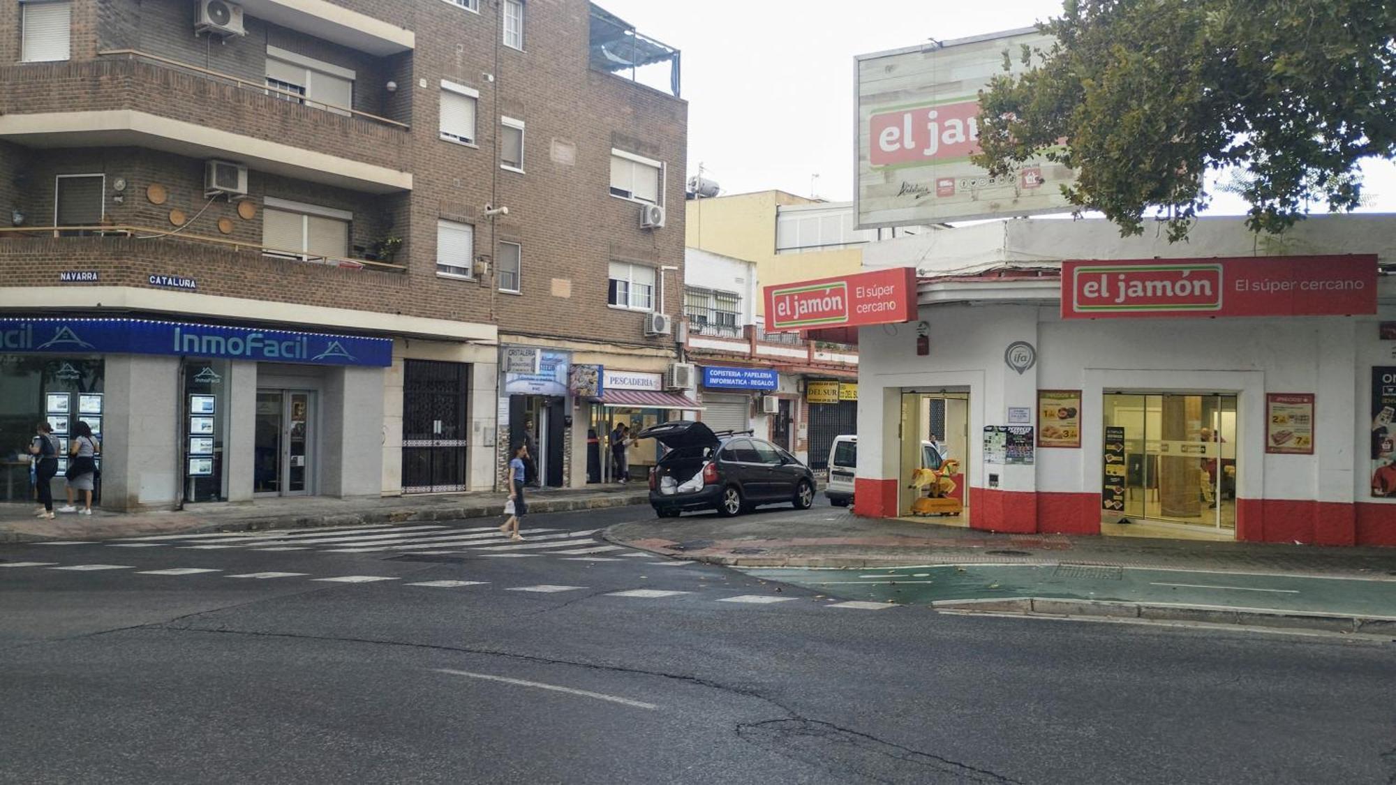 1 Y Salon Con Sofa Cama Bien Comunicado Con El Centro * Sevilla